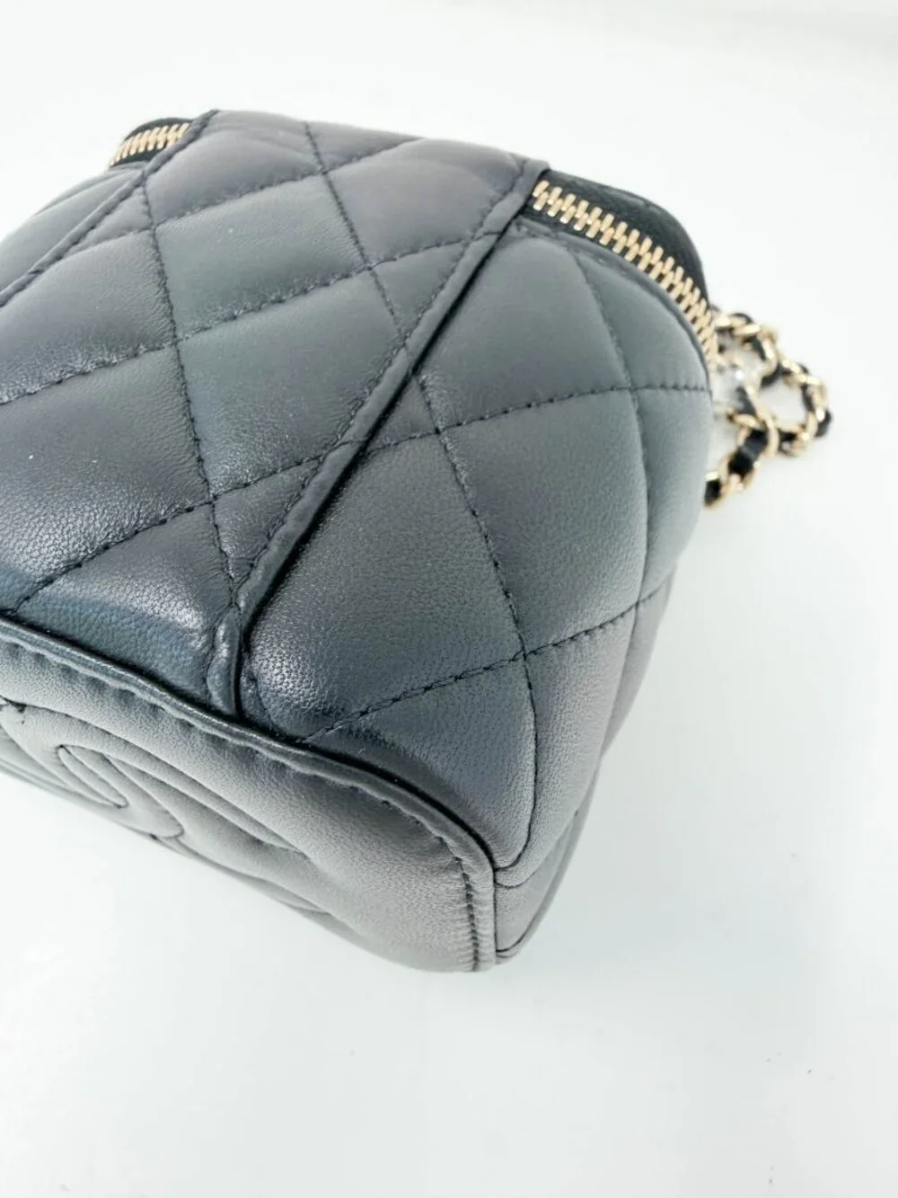 Chanel Mini Pearl Crush Vanity Case With Chain